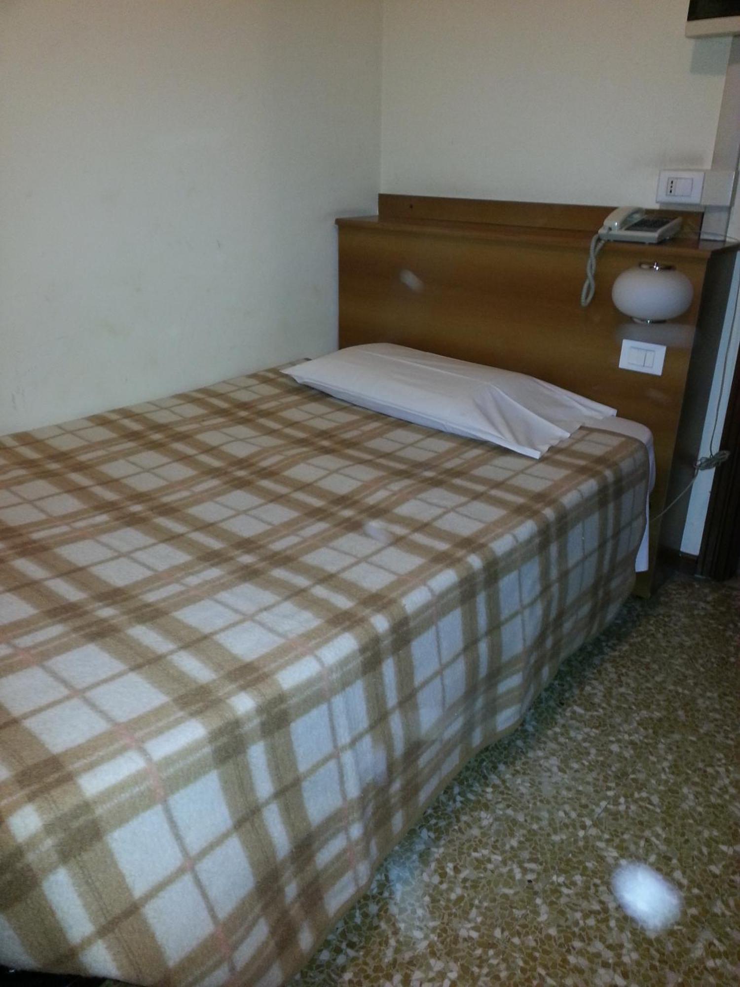 Hotel Lombardia Seveso المظهر الخارجي الصورة