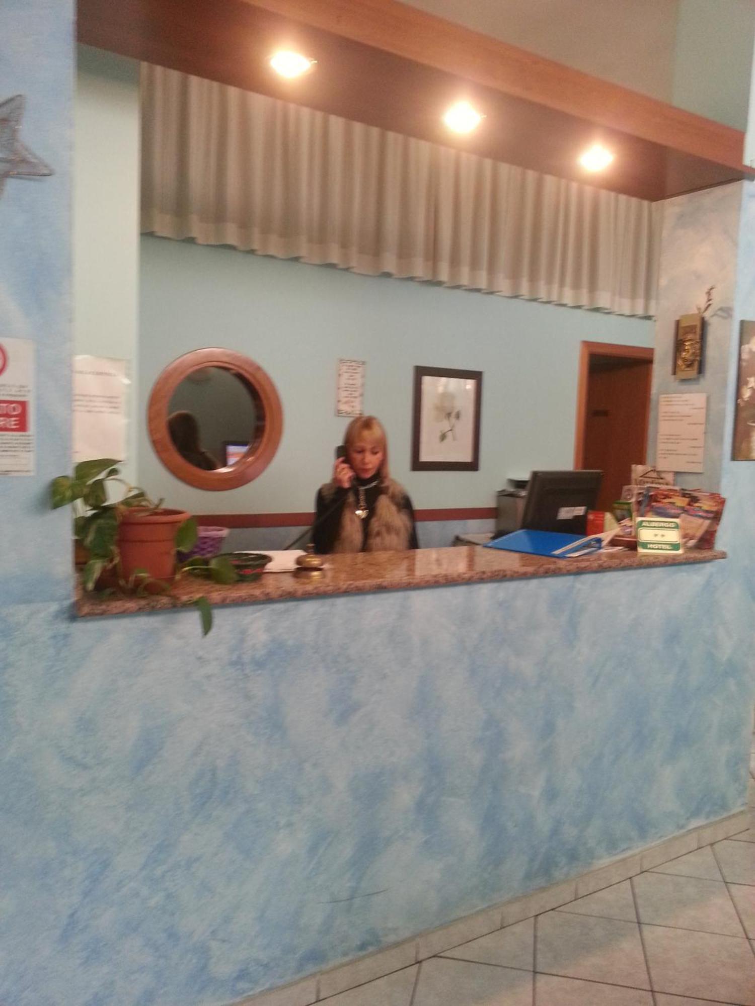 Hotel Lombardia Seveso المظهر الخارجي الصورة
