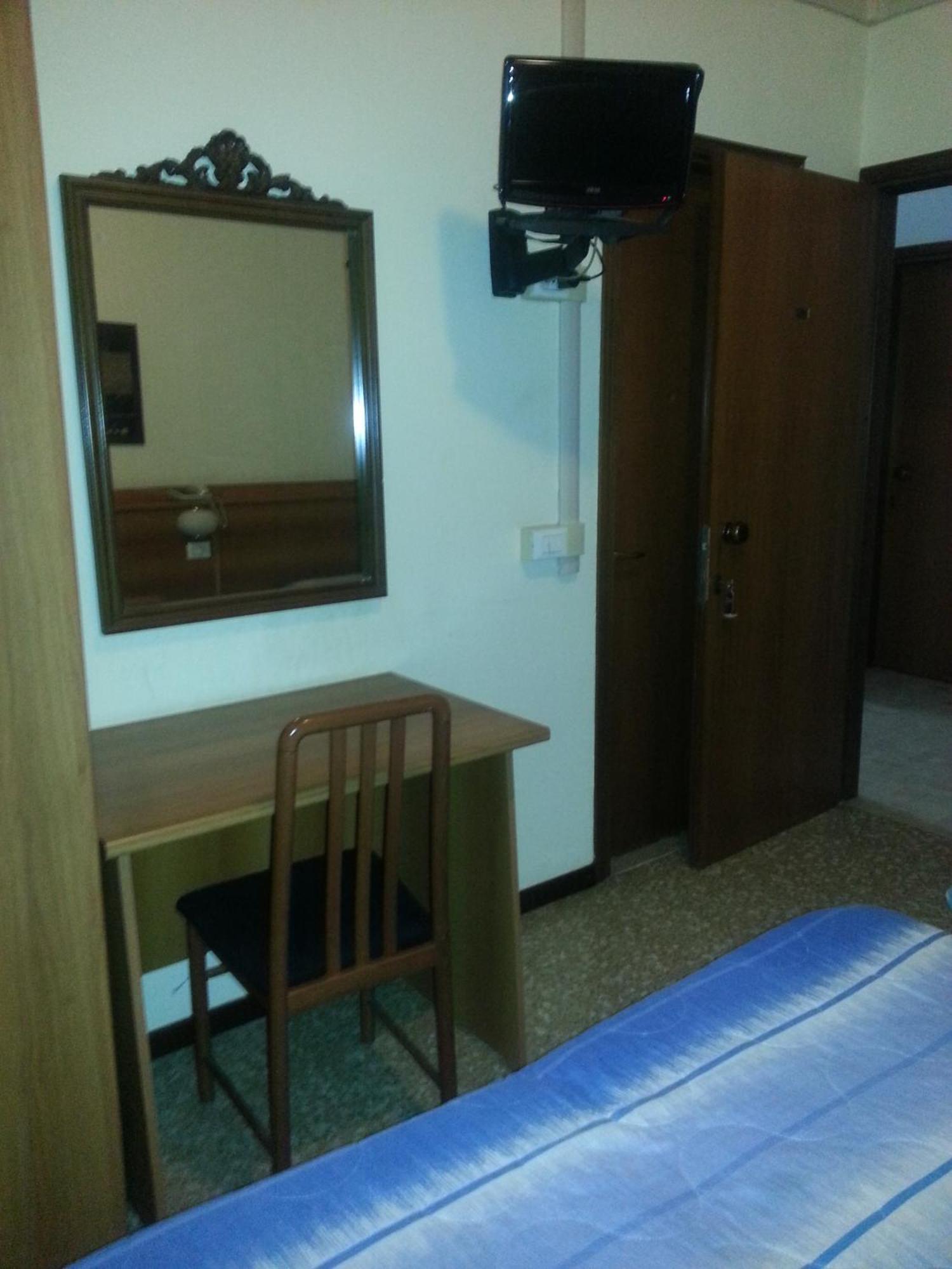 Hotel Lombardia Seveso المظهر الخارجي الصورة