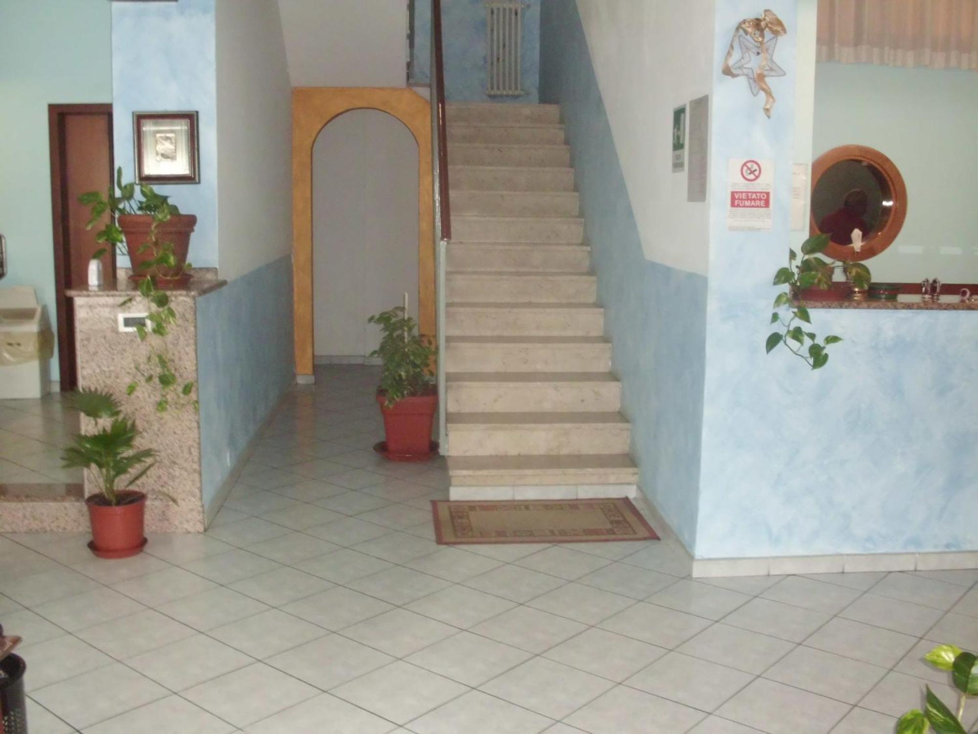 Hotel Lombardia Seveso المظهر الخارجي الصورة