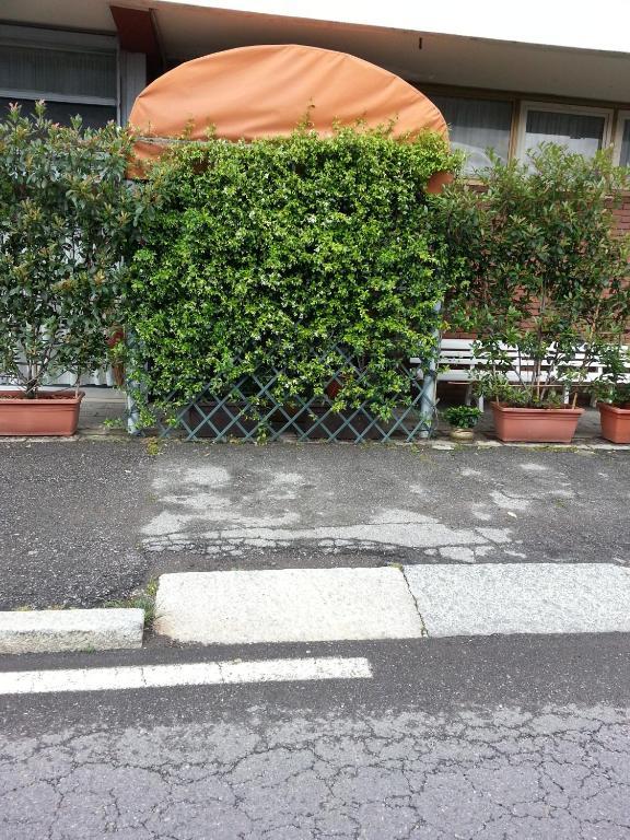 Hotel Lombardia Seveso المظهر الخارجي الصورة